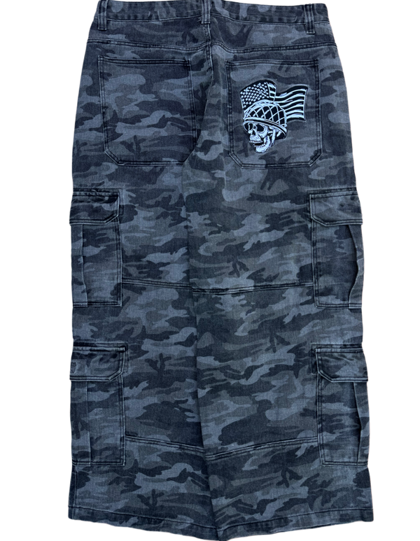 Dark Camo Baggy GLOE Skull Flag Cargo Jeans